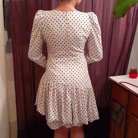 Dress - Picture 2 of 4